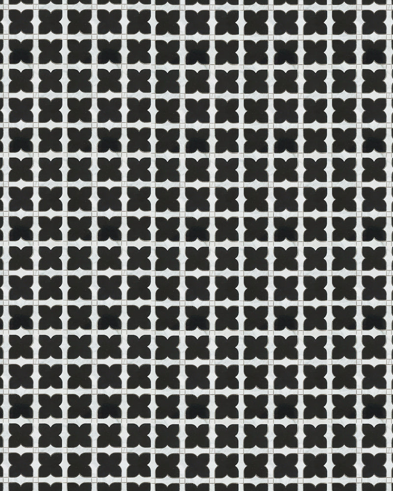 Monochrome Clover